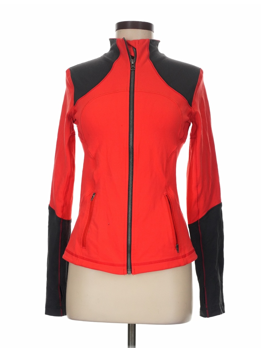Women’s Redish Orange  and Black Lululemon  8  Preowned Zip Jacket